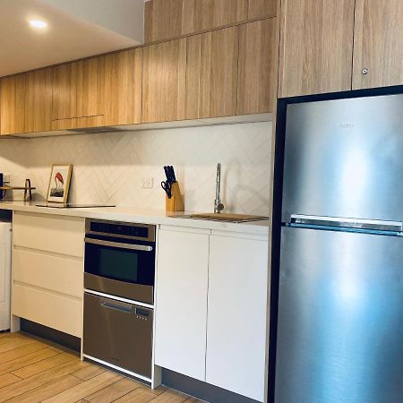 License To Chill • Couple'S Escape In Mooloolaba Apartment Exterior photo
