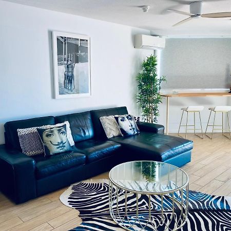 License To Chill • Couple'S Escape In Mooloolaba Apartment Exterior photo